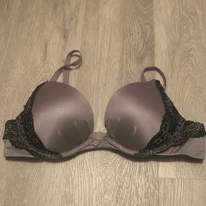Fabulous Plunge Victoria’s Secret Bra